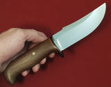 # B-036. Hunting skinning knife. 4.9". D2. 62 HRC. G10 Guard. Walnut wood.