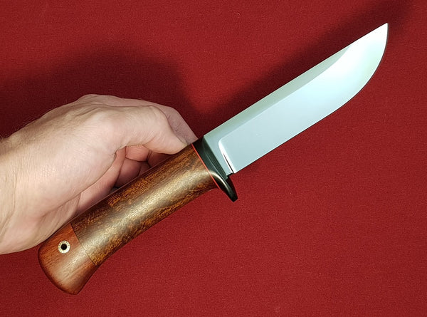 # B-037. Hunting knife. 5.1". D2. 62 HRC. G10 Guard. Roasted Bird's Eye Maple. Stabilized Cabreuva.